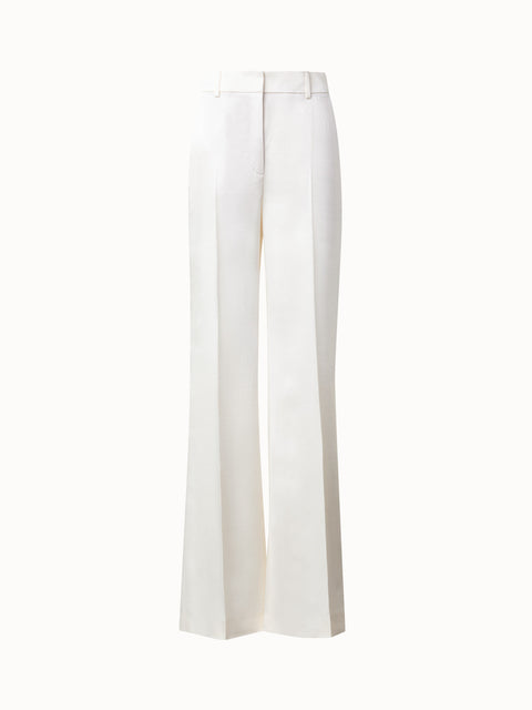 Weite Hose mit geradem Bein aus Wollsatin