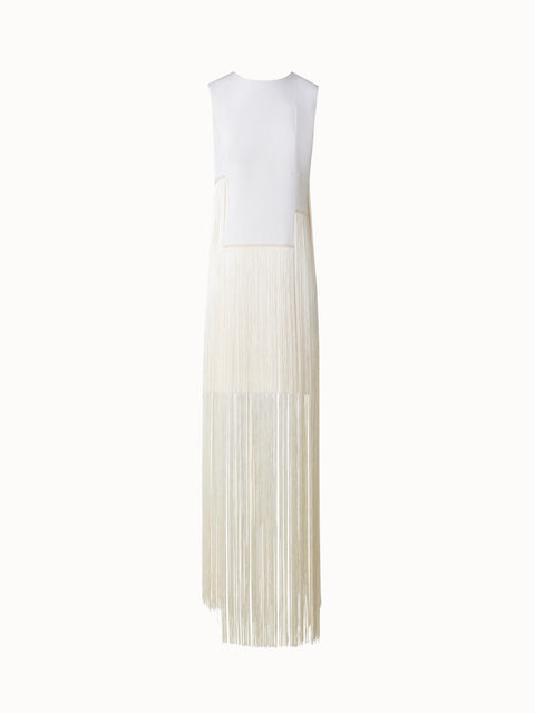 Langes ärmelloses Seidenkleid mit Fransen