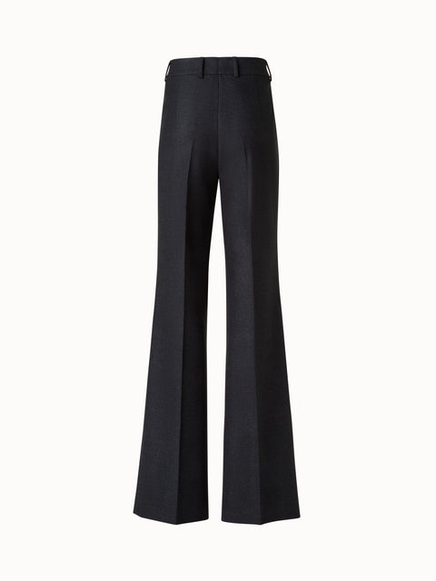 Weite Wollhose mit geradem Bein