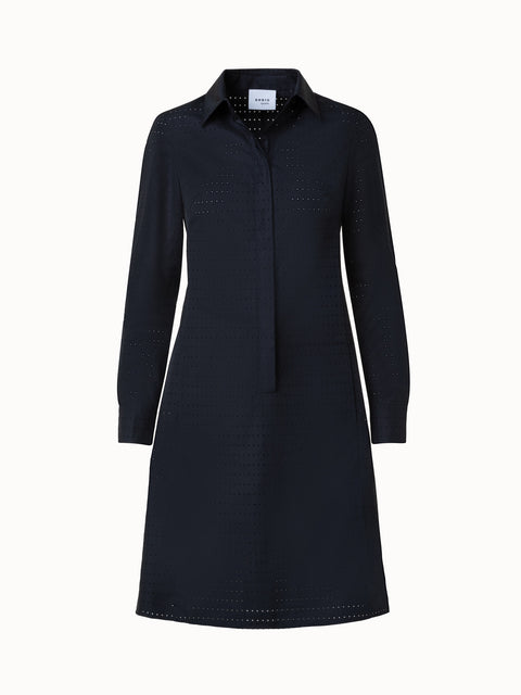 Kleid aus perforiertem Baumwollpopeline