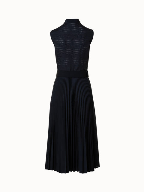 Kleid aus perforierter Baumwollpopeline