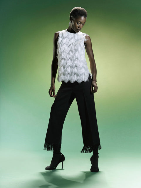 Cropped Weite Hose aus Woll-Stretch mit Fransen