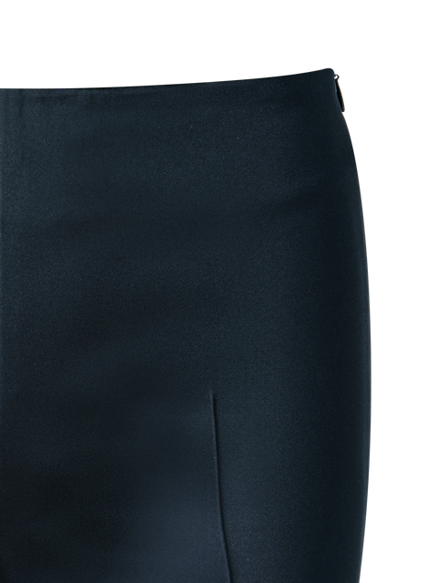 Slim-Leg Hose aus Seiden-Crêpe