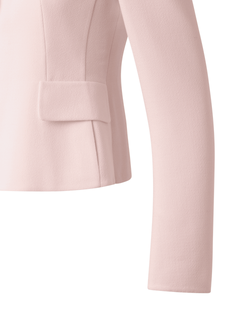 Taillierte Jacke aus Wollkrepp-Doubleface