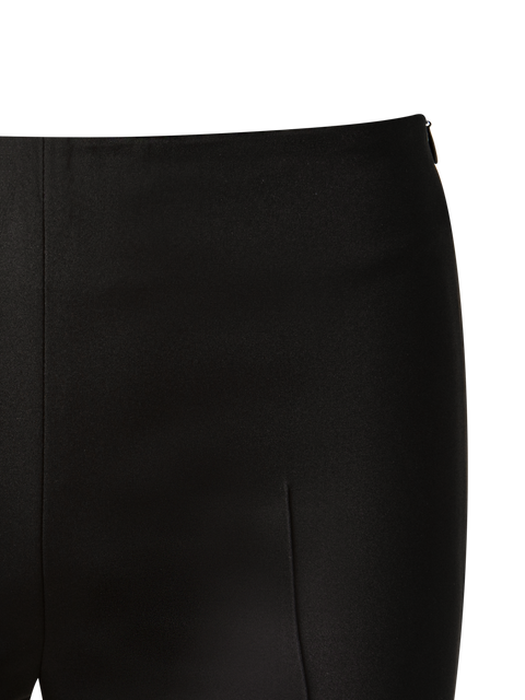 Slim-Leg Hose aus Seiden-Crêpe