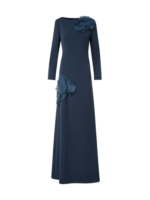 Abendkleid aus Seide mit 3D Anemone