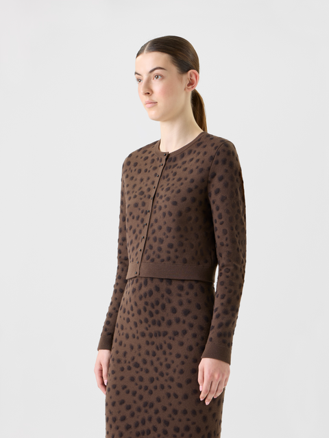 Kurzer Strickcardigan im Leopard Jacquard