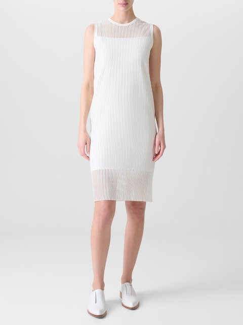 Halbtransparentes Strickkleid