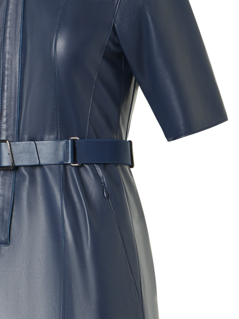 Kurzarm-Hemdkleid aus Leder