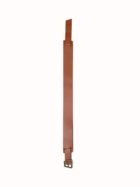 Taillengürtel aus Leder mit Trapezschnalle